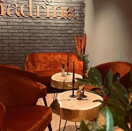 Kueken Linz-landstrasse Lägenhet *